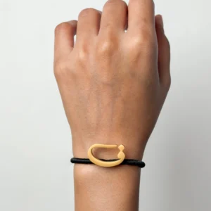 String Initial Bracelet ف